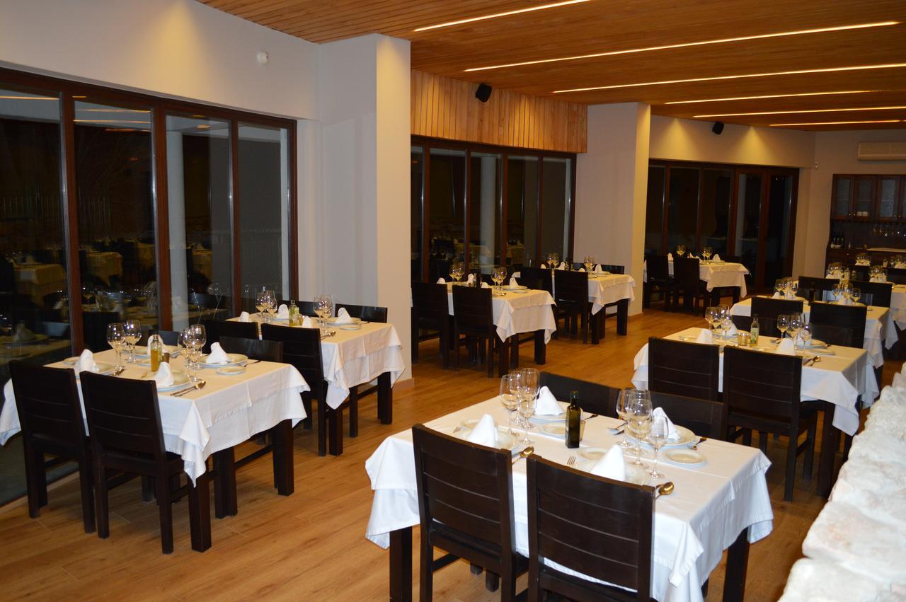 Hotel Rural Las Monteras Villanueva del Rey  Экстерьер фото